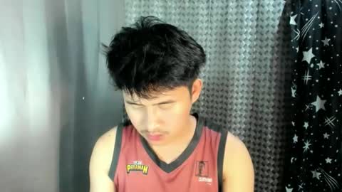 jamesthebigcockxxx online show from June 7, 2026, 6:33 pm