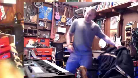 Snapshot of jameswebbscope chatting on February 3, 2025, 4:20 pm Jameswebbscope online show from February 3, 2025, 4:20 pm