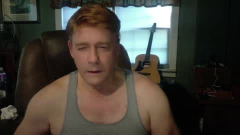 Snapshot of jamesxxxcam chatting on July 8, 2026, 8:35 pm James online show from July 8, 2026, 8:35 pm