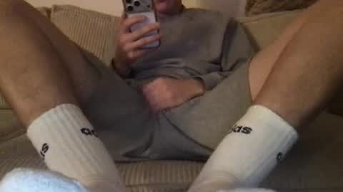 Snapshot of jami4u chatting on February 10, 2026, 4:55 pm JAMI4U online show from February 10, 2026, 4:55 pm