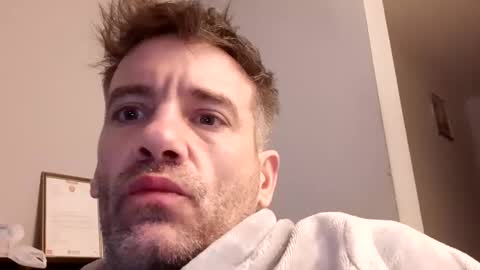 Snapshot of jamie198307 chatting on February 5, 2026, 2:16 am jamie198307 online show from February 5, 2026, 2:16 am