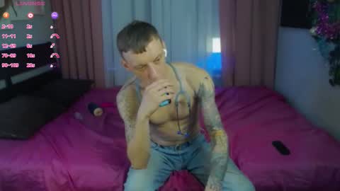 Snapshot of jamie_inked chatting on January 6, 2026, 4:21 pm jamie inked online show from January 6, 2026, 4:21 pm