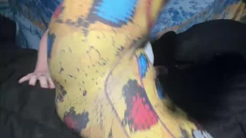 Snapshot of jamiejordan93 chatting on December 31, 2024, 3:23 am OF - Jamiejordans online show from December 31, 2024, 3:23 am