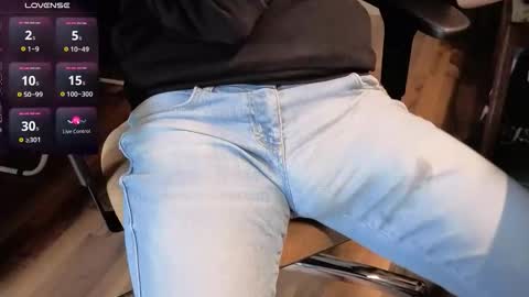 Jan Martin online show from October 17, 2025, 7:33 am