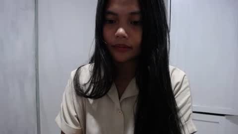 layslutty online show from July 31, 2026, 7:41 am