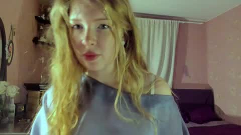 Snapshot of jane_and_star chatting on March 1, 2026, 6:21 pm Star online show from March 1, 2026, 6:21 pm