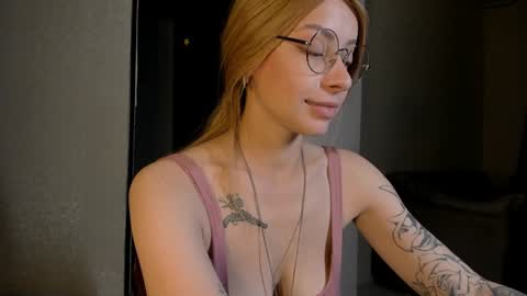 Snapshot of jane_bright chatting on February 4, 2025, 8:38 pm Jane online show from February 4, 2025, 8:38 pm