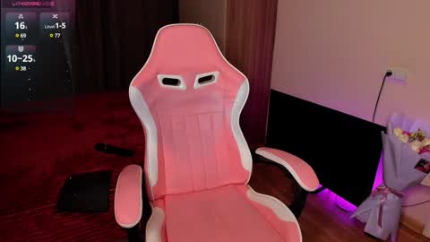 Snapshot of jane_paws chatting on February 4, 2025, 1:45 am Jane online show from February 4, 2025, 1:45 am