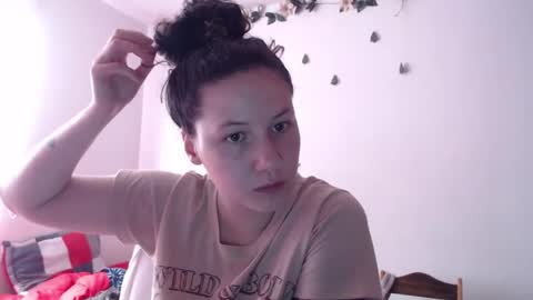Snapshot of jane_r chatting on March 12, 2025, 7:17 pm Jane online show from March 12, 2025, 7:17 pm