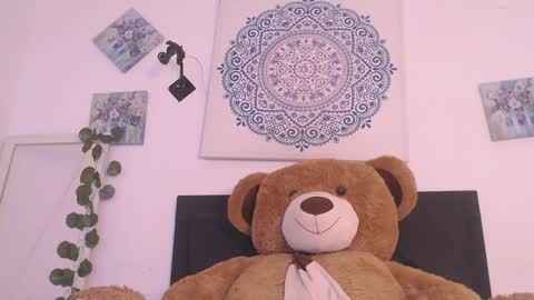 Snapshot of janeebony_ chatting on December 19, 2024, 3:41 pm Jane online show from December 19, 2024, 3:41 pm