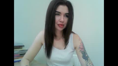 janeessa online show from April 17, 2026, 10:18 am