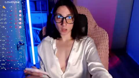 Jane Roger online show from July 14, 2026, 1:19 am