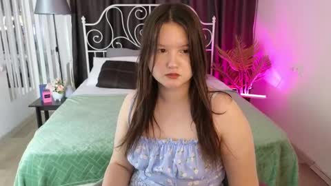 Snapshot of janet_flower chatting on March 10, 2025, 1:23 am Janet online show from March 10, 2025, 1:23 am
