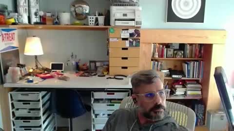 jareth_returns online show from October 24, 2025, 2:02 pm