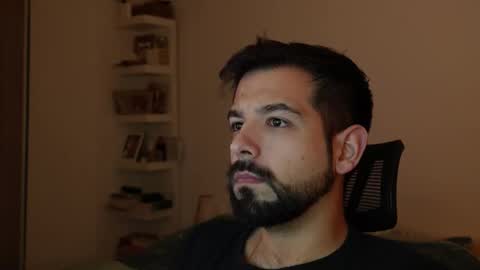 Snapshot of jarod3426 chatting on February 6, 2026, 10:35 pm JAROD online show from February 6, 2026, 10:35 pm