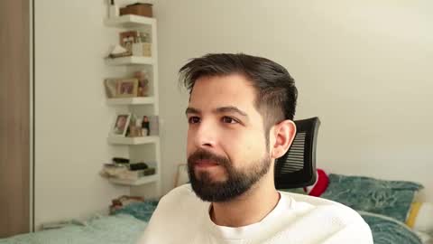 Snapshot of jarod3426 chatting on February 11, 2026, 12:10 pm JAROD online show from February 11, 2026, 12:10 pm