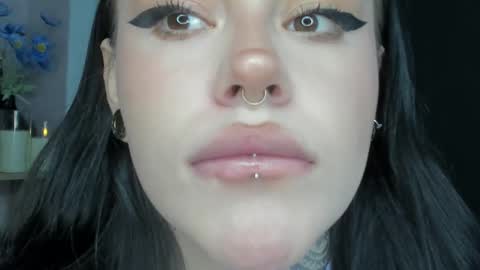 Snapshot of jas_miin chatting on January 7, 2026, 2:03 am Maria online show from January 7, 2026, 2:03 am