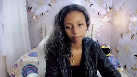 Snapshot of jasmin_brunette_ chatting on December 18, 2024, 11:56 am Jasmin online show from December 18, 2024, 11:56 am
