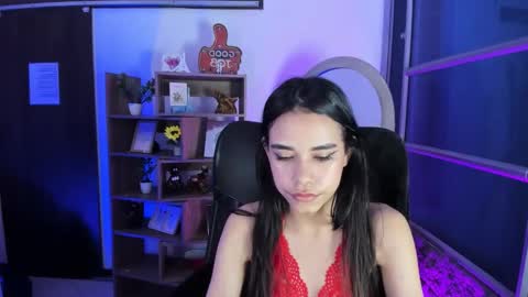 jasmin_skinny online show from December 5, 2025, 3:48 am