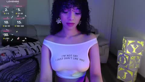 Snapshot of jasmine_019 chatting on December 17, 2024, 12:34 am J- next transmission december 4 online show from December 17, 2024, 12:34 am