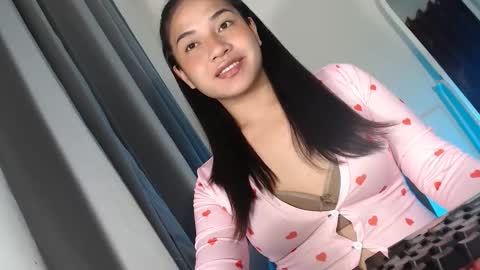 JASMINE online show from April 3, 2026, 5:33 pm