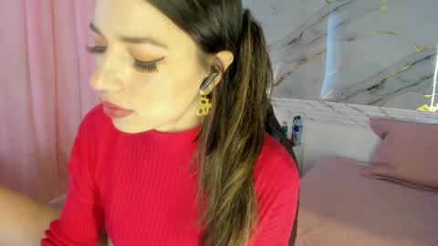 Snapshot of jasmine_hyper_1 chatting on December 26, 2024, 5:08 pm Jas online show from December 26, 2024, 5:08 pm