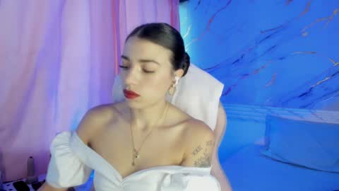 Snapshot of jasmine_hyper_1 chatting on January 23, 2025, 6:03 pm Jas online show from January 23, 2025, 6:03 pm