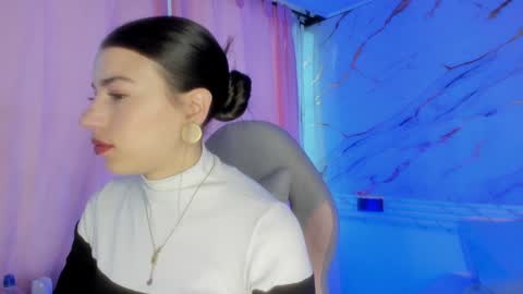 Snapshot of jasmine_hyper_1 chatting on January 24, 2025, 8:22 pm Jas online show from January 24, 2025, 8:22 pm