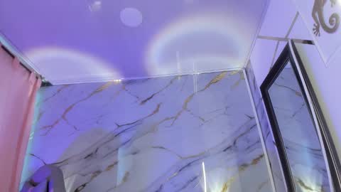 Snapshot of jasmine_hyper_1 chatting on February 18, 2025, 5:42 pm Jas online show from February 18, 2025, 5:42 pm