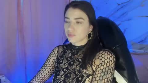 Snapshot of jasmine_hyper_1 chatting on February 27, 2025, 9:14 pm Jas online show from February 27, 2025, 9:14 pm