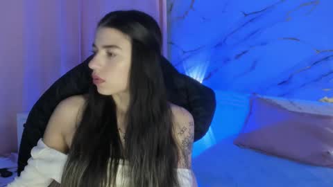 Snapshot of jasmine_hyper_1 chatting on March 4, 2025, 9:11 pm Jas online show from March 4, 2025, 9:11 pm