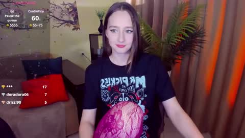 Jasmine online show from December 4, 2024, 2:04 pm