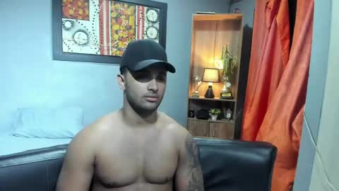 jason_risto online show from May 4, 2026, 12:50 am