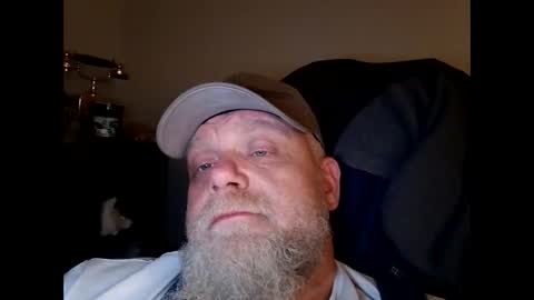 jasongriffey42 online show from November 13, 2025, 8:24 am