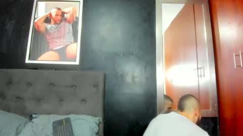 Snapshot of jasonmartiinez chatting on December 16, 2024, 7:21 pm    online show from December 16, 2024, 7:21 pm