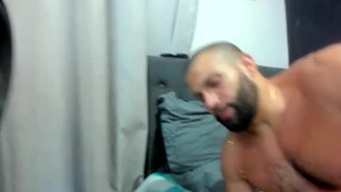 Snapshot of jasonmartiinez chatting on October 23, 2025, 2:44 am    online show from October 23, 2025, 2:44 am