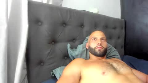 Snapshot of jasonmartiinez chatting on October 24, 2025, 6:48 pm    online show from October 24, 2025, 6:48 pm