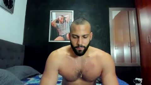 Snapshot of jasonmartiinez chatting on January 19, 2026, 6:39 am online show from January 19, 2026, 6:39 am