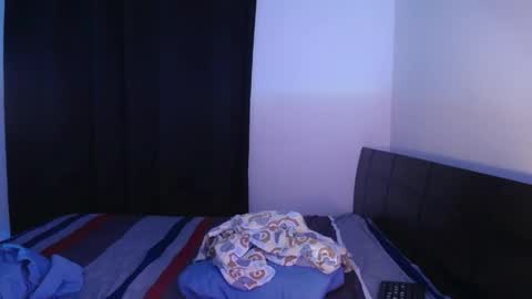 jaspeer__ online show from May 19, 2026, 9:43 pm
