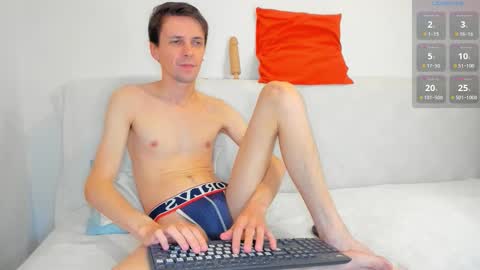 Jasper  online show from October 15, 2025, 9:04 pm