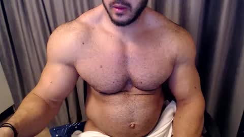 Snapshot of jasphermscl chatting on November 16, 2025, 11:43 pm JaspherMscl online show from November 16, 2025, 11:43 pm