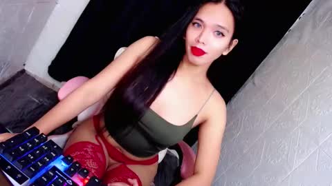 Jassie online show from December 5, 2025, 10:35 am