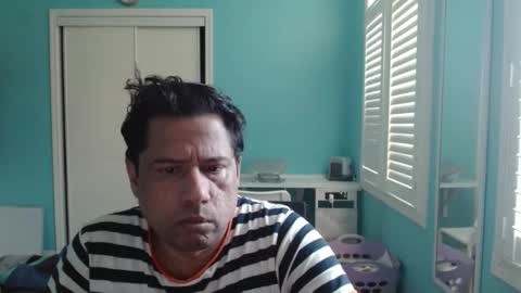 Snapshot of jassim82 chatting on December 17, 2025, 9:21 pm jassim82 online show from December 17, 2025, 9:21 pm