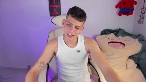 Snapshot of jasson___ chatting on February 12, 2026, 6:14 pm jasson___ online show from February 12, 2026, 6:14 pm