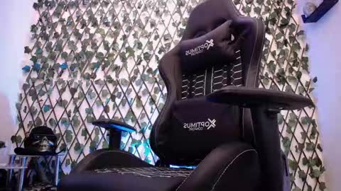 Snapshot of jasson_king01 chatting on September 17, 2025, 10:06 am JKing online show from September 17, 2025, 10:06 am