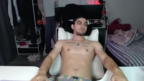 Snapshot of jastin_black chatting on October 10, 2025, 10:14 am Jastin online show from October 10, 2025, 10:14 am
