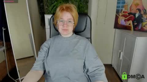 Snapshot of java_fire chatting on November 18, 2025, 8:46 pm Katerina online show from November 18, 2025, 8:46 pm