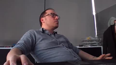 Snapshot of javelin83 chatting on February 11, 2026, 2:44 pm Javelin83 online show from February 11, 2026, 2:44 pm