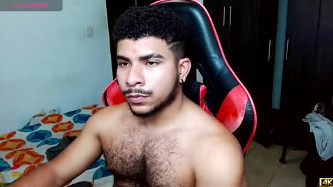 Snapshot of javier_hot27_ chatting on March 29, 2026, 5:13 pm Javier Herrera online show from March 29, 2026, 5:13 pm