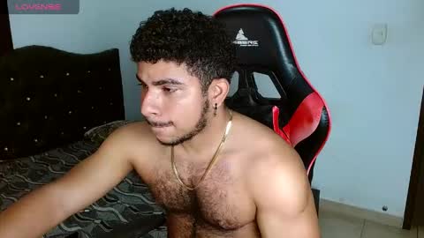 Snapshot of javier_hot27_ chatting on April 17, 2026, 3:04 pm Javier Herrera online show from April 17, 2026, 3:04 pm